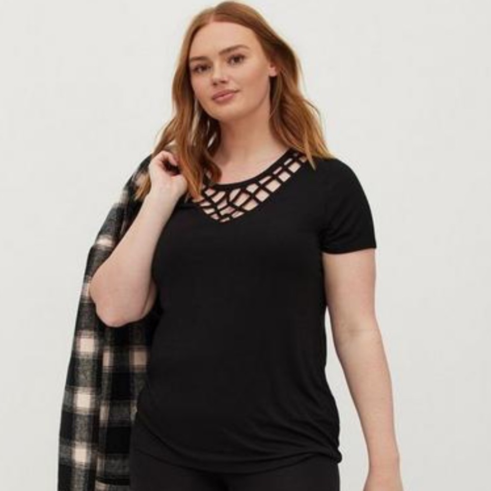 Torrid Lattice Tee - Super Soft Black